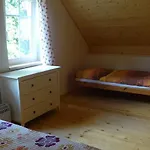 Chaloupka Za Potuckem *